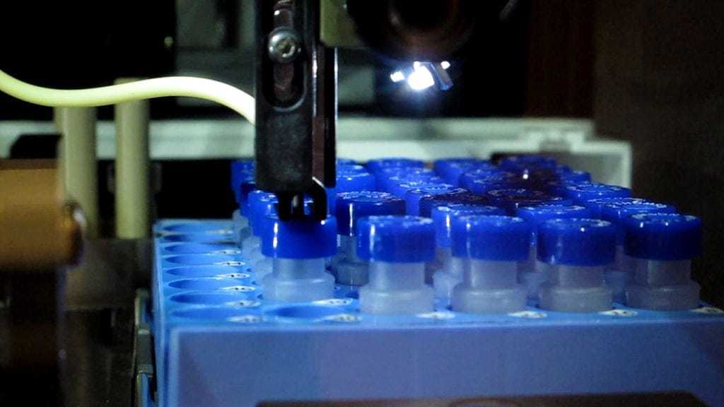 Filter Vial in action